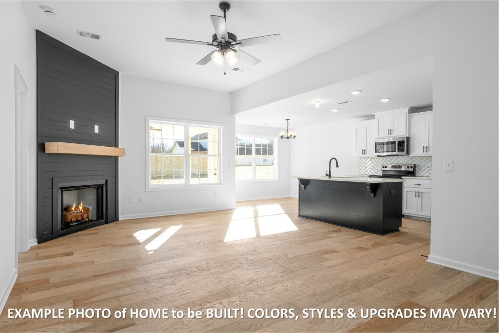 1627 Erika Dr, Clarksville