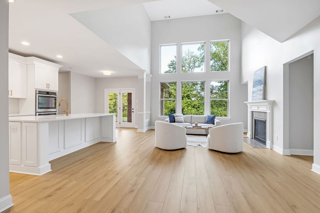 Photo of Listing #2995993