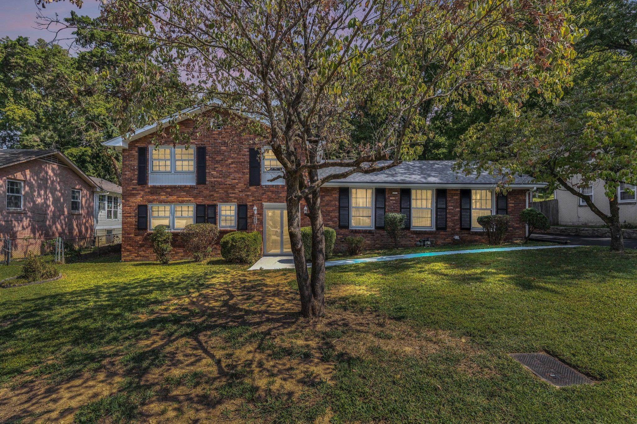 Photo of Listing #2996073