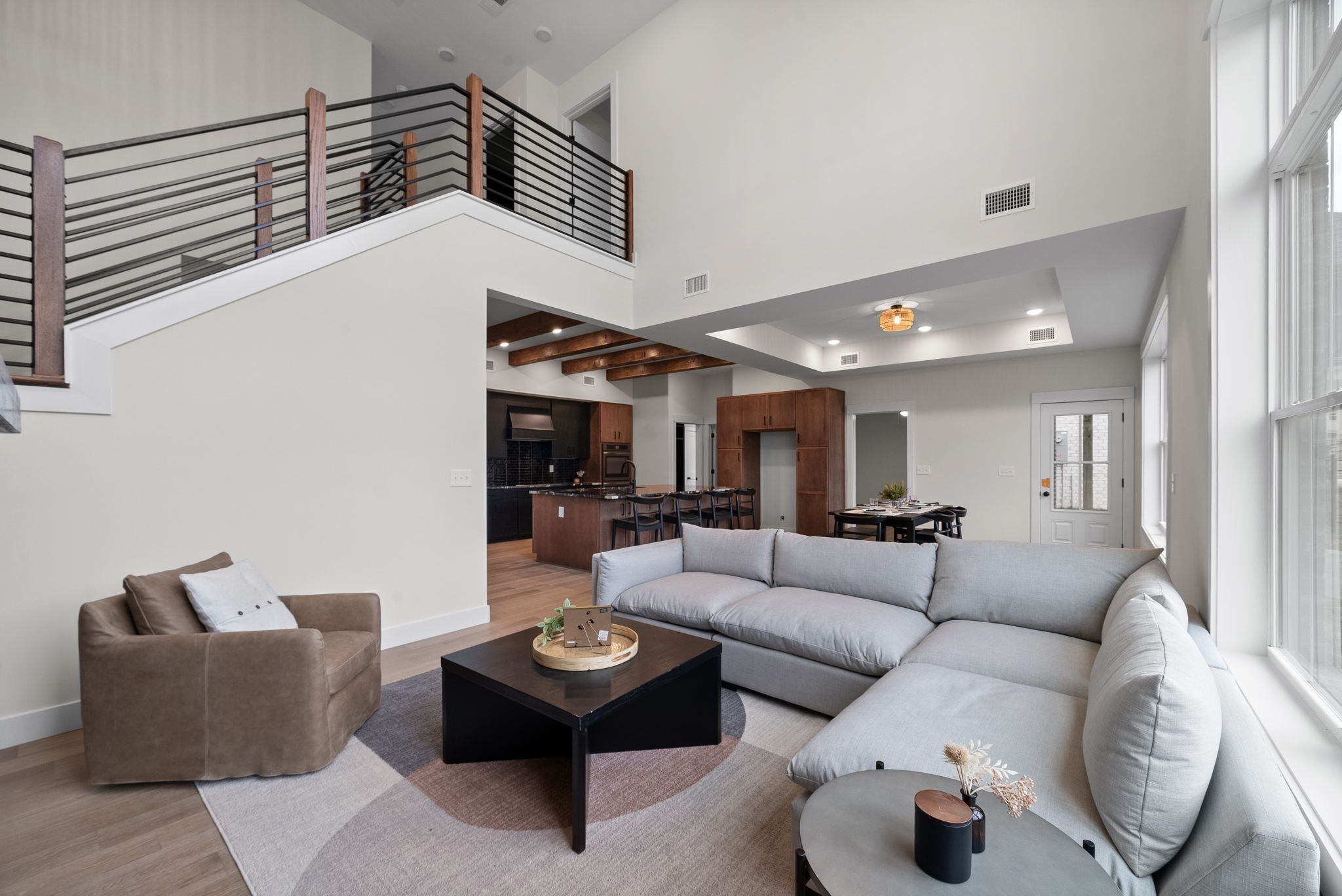 Photo of Listing #2996293