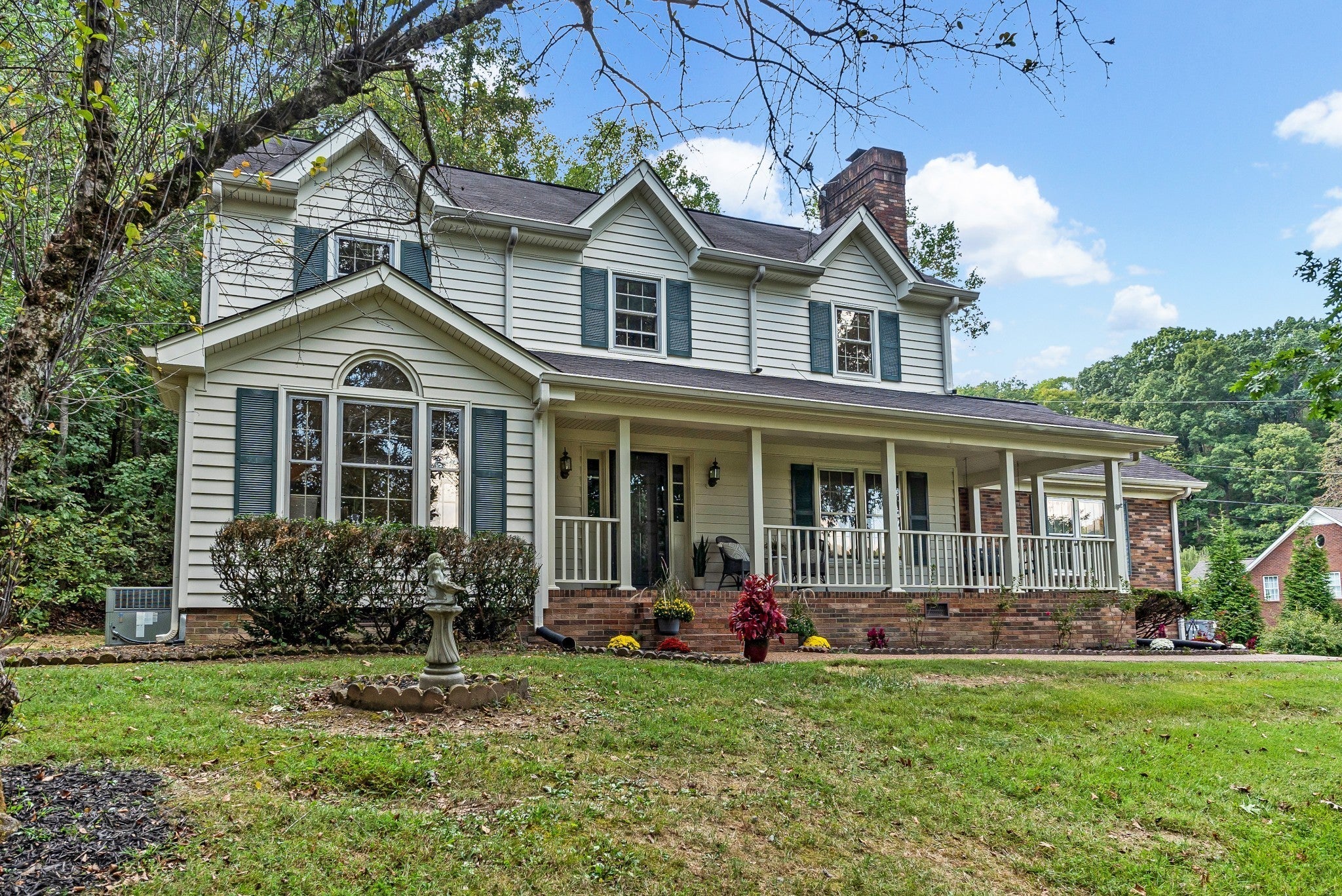 Photo of Listing #2996323