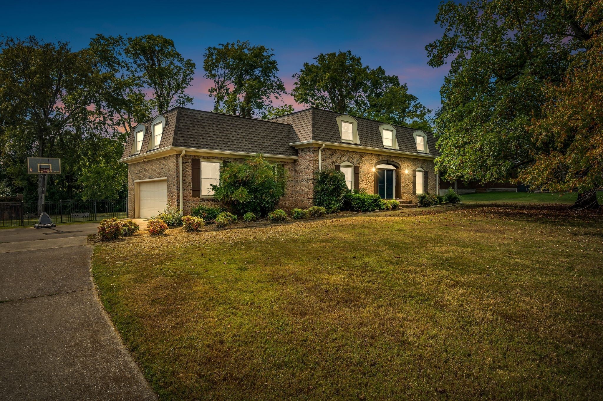 Photo of Listing #2996446