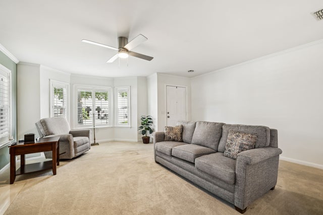 423 Forest Glen Cir, Murfreesboro