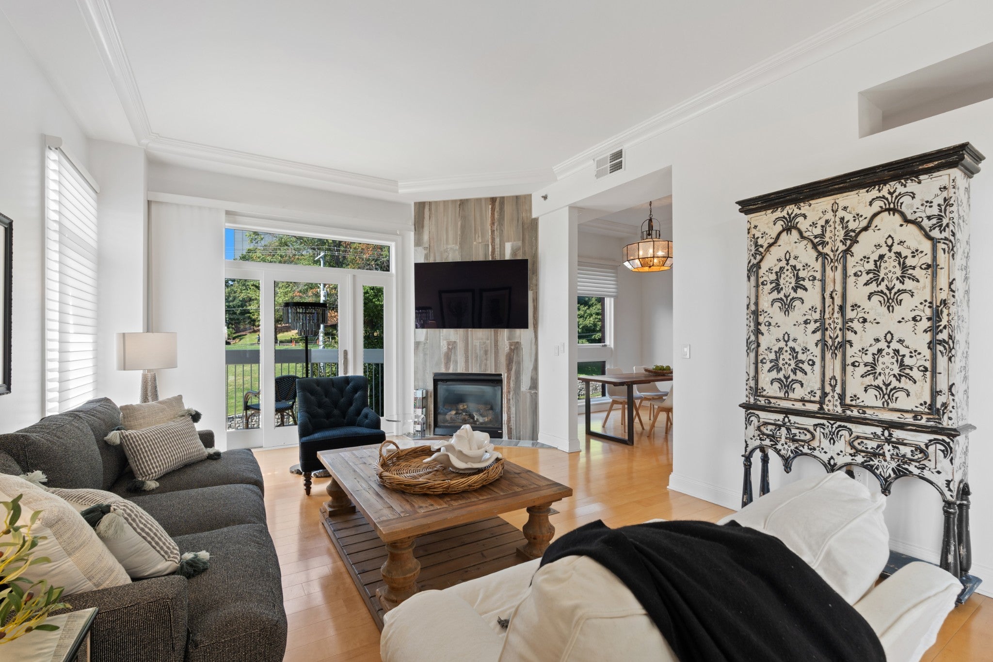 Photo of Listing #2996701