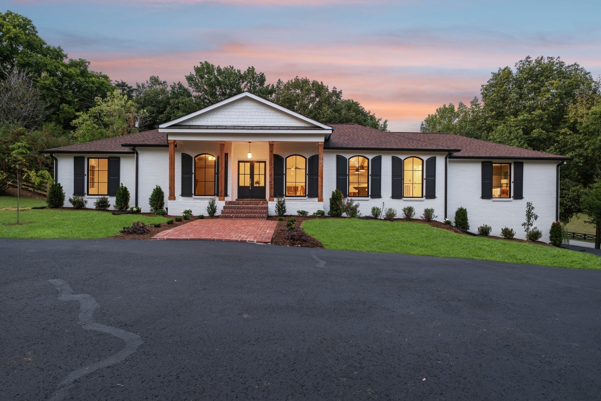 Photo of Listing #2998172