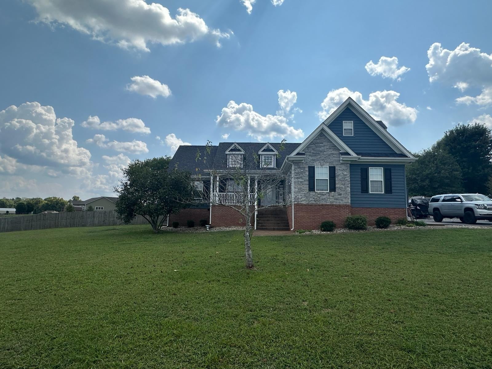 Photo of Listing #2998416