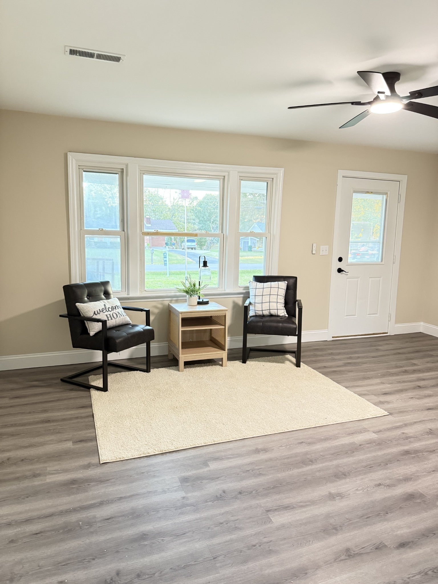 Photo of Listing #2998493