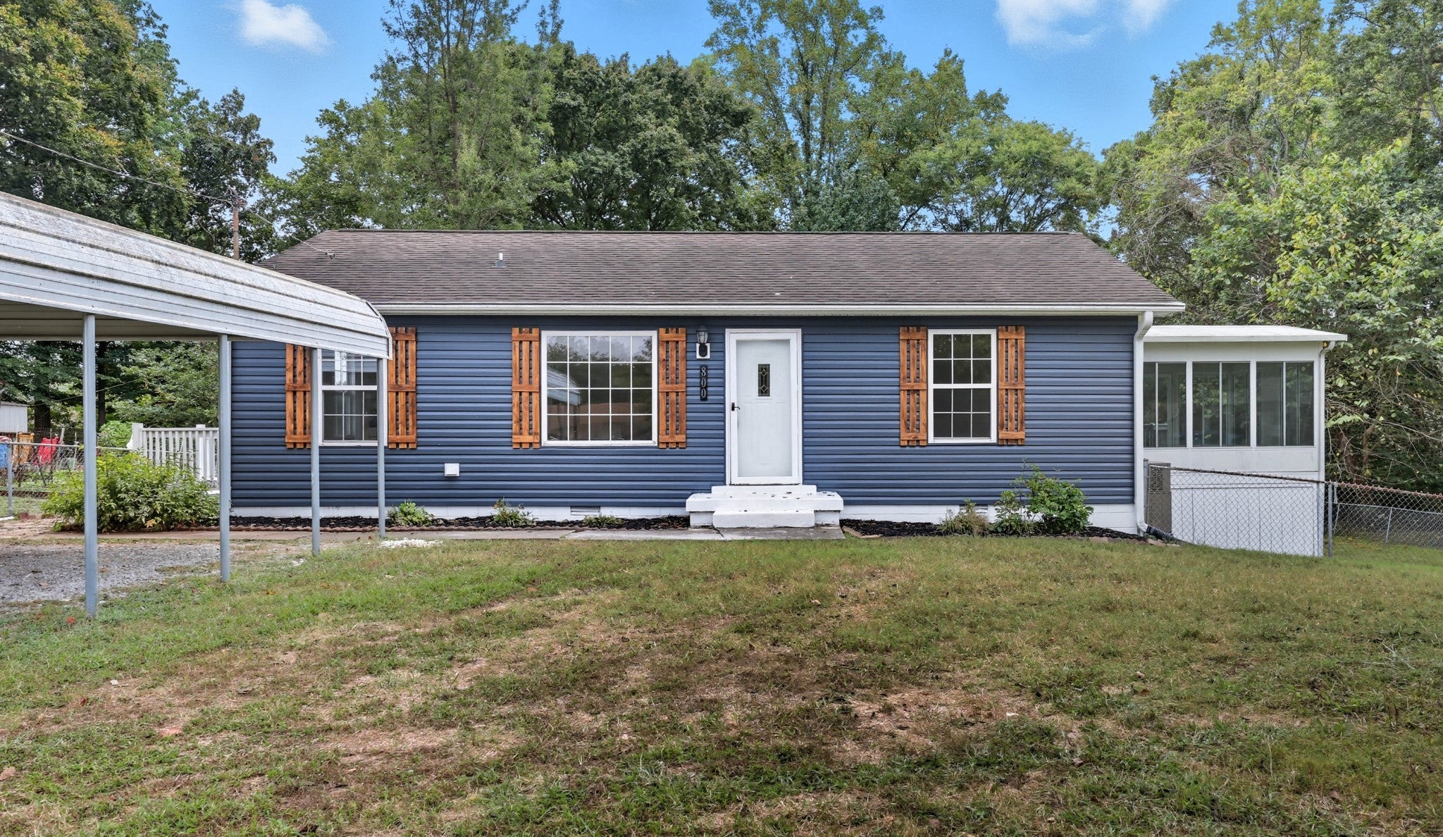 Photo of Listing #2998548