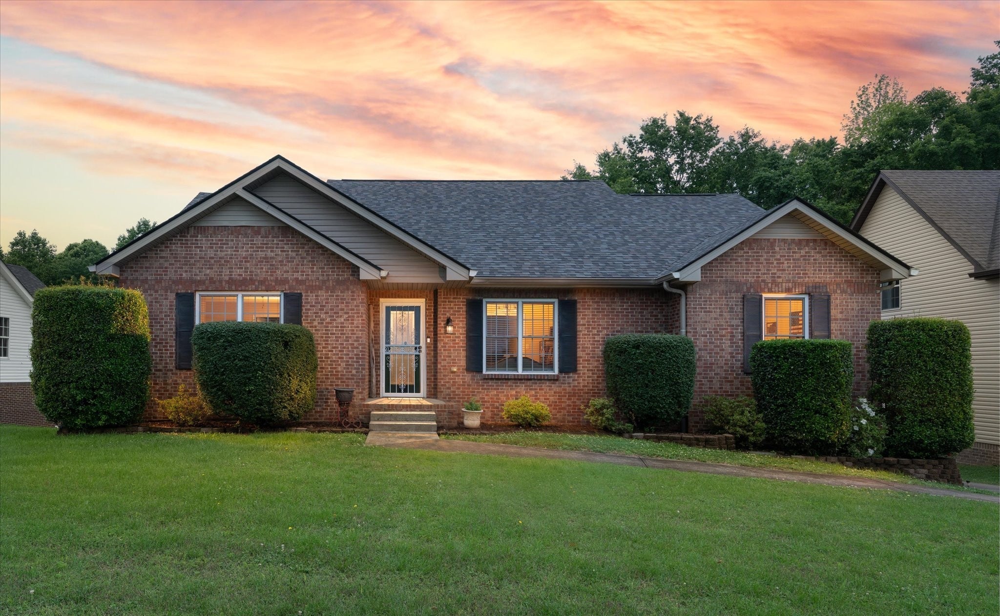 Photo of Listing #2998691