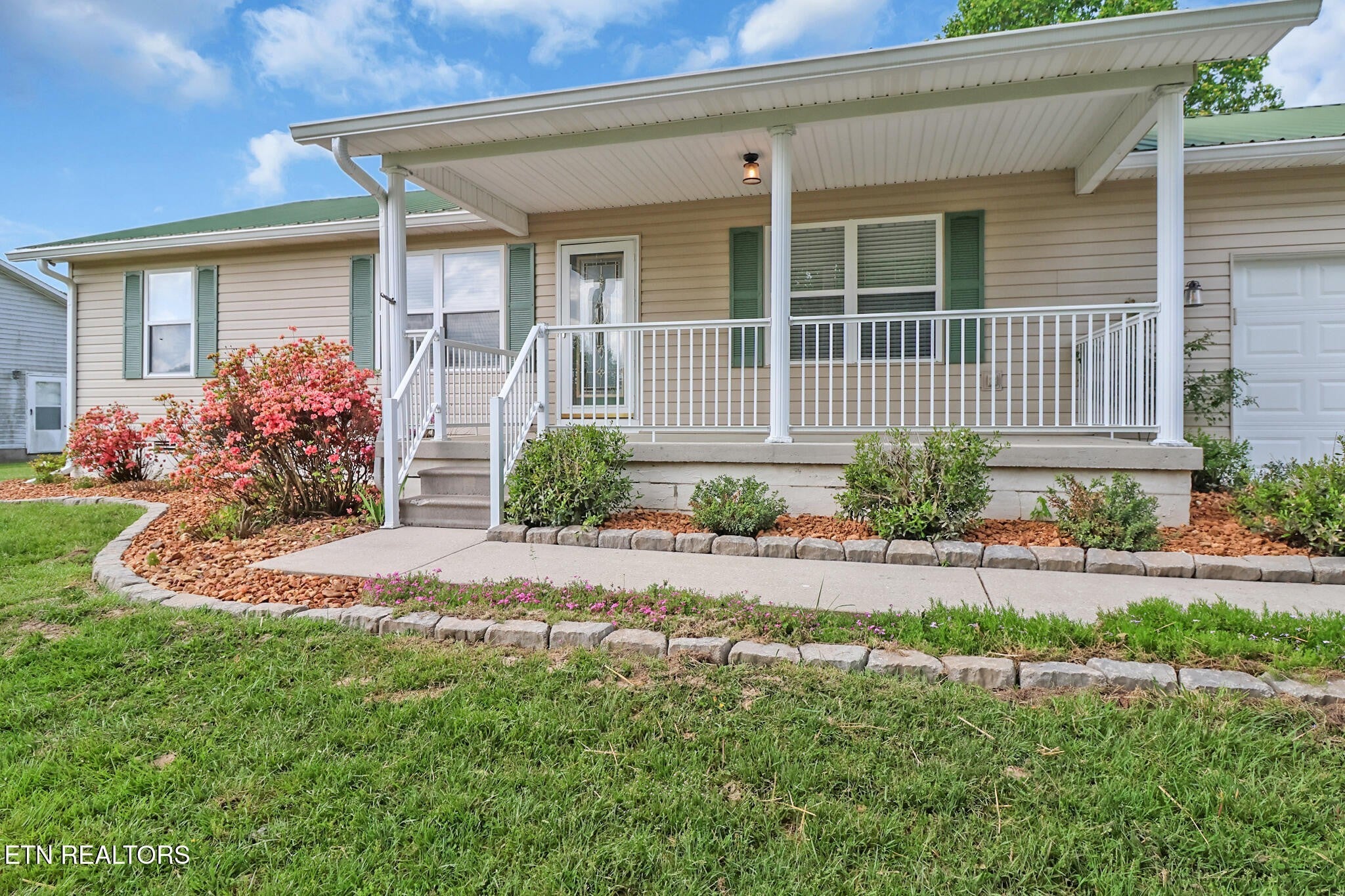 Photo of Listing #2998780