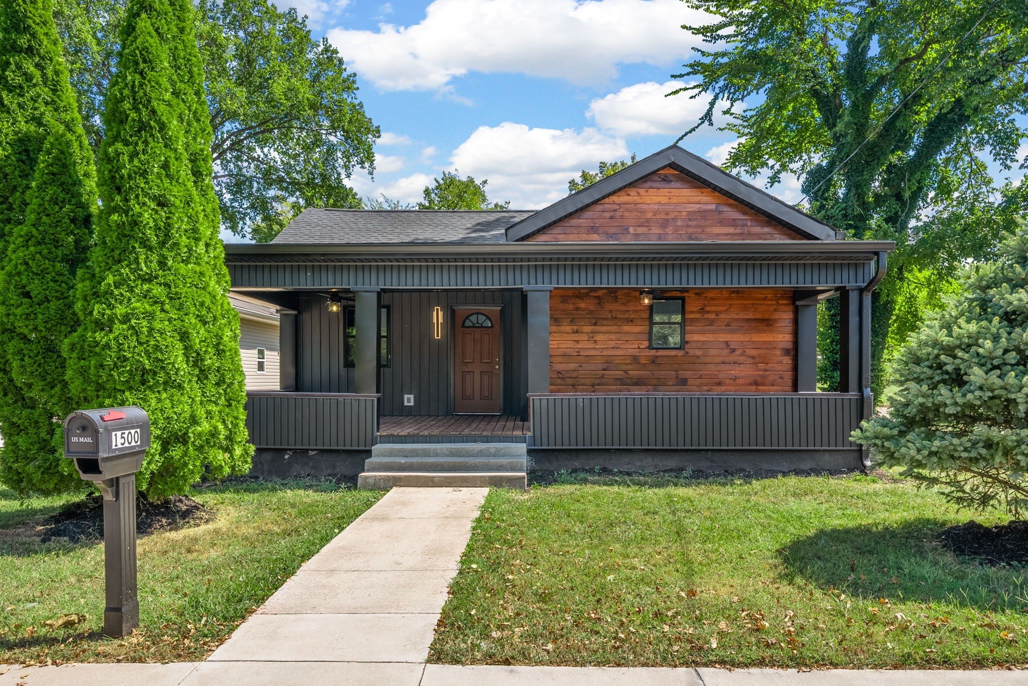 Photo of Listing #2999668