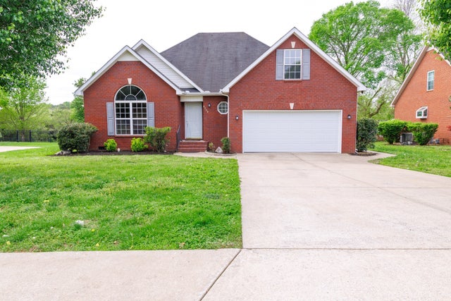 6009 Inglenook Dr, Smyrna