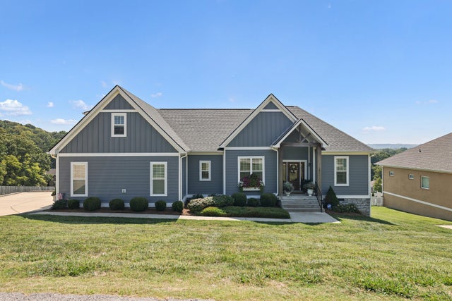 1711 Aster Dr, Columbia