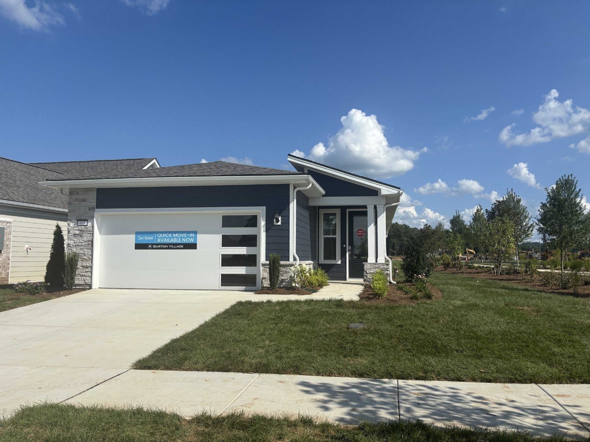 Photo of Listing #2999877