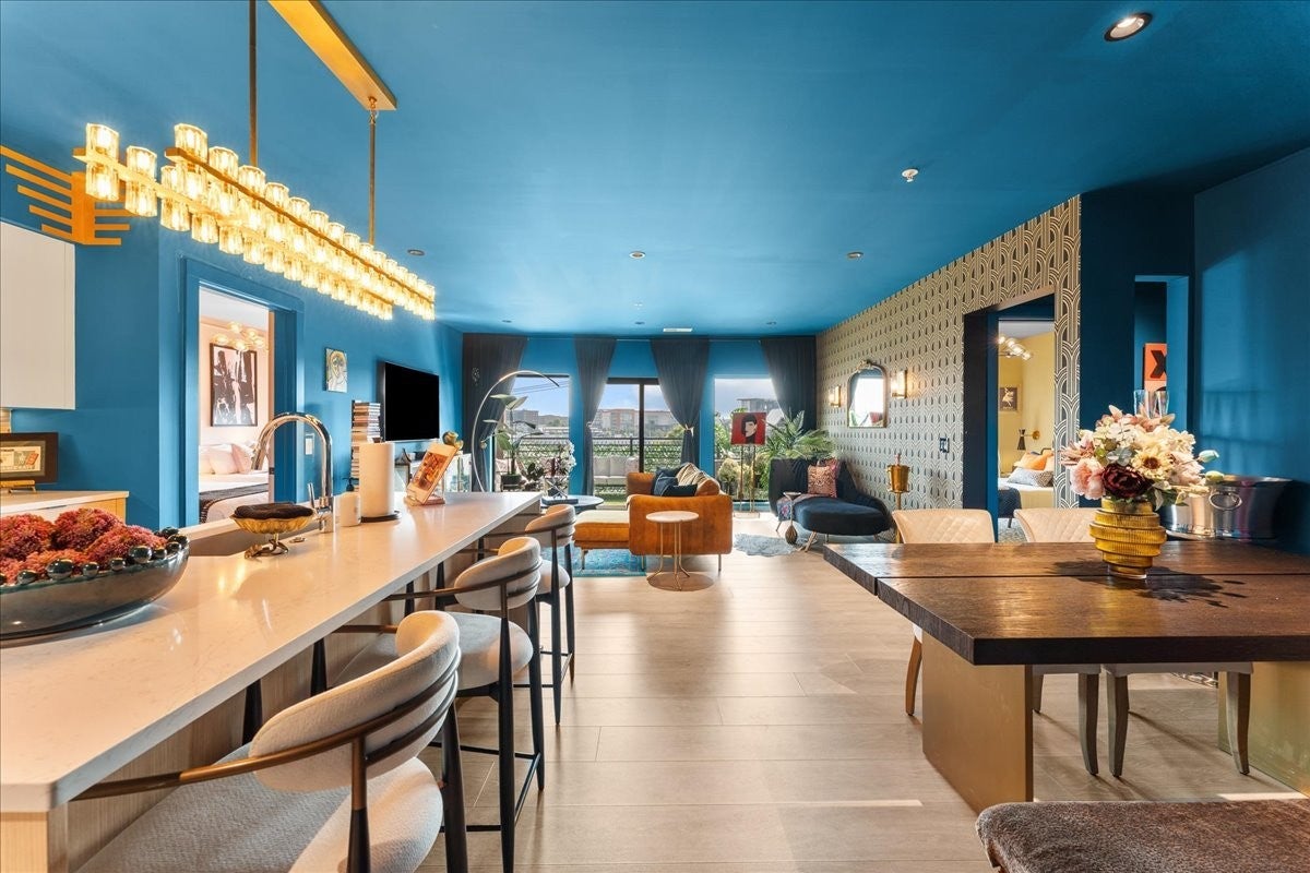 Photo of Listing #2999987