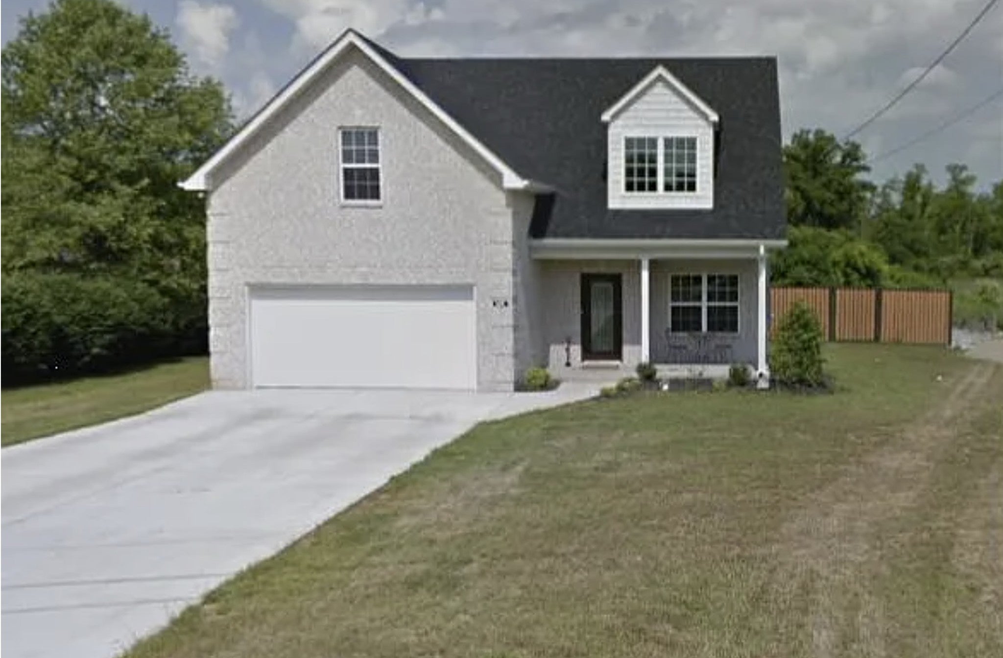 Photo of Listing #3000076
