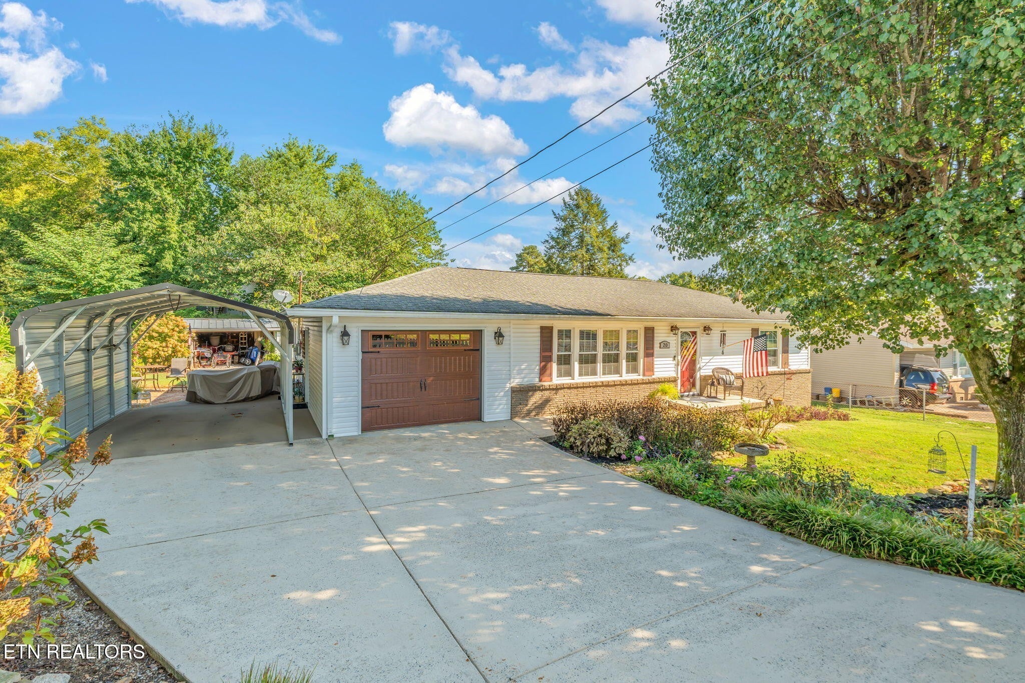 Photo of Listing #3000133