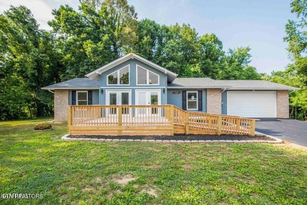 1723 Roane State Hwy, Harriman