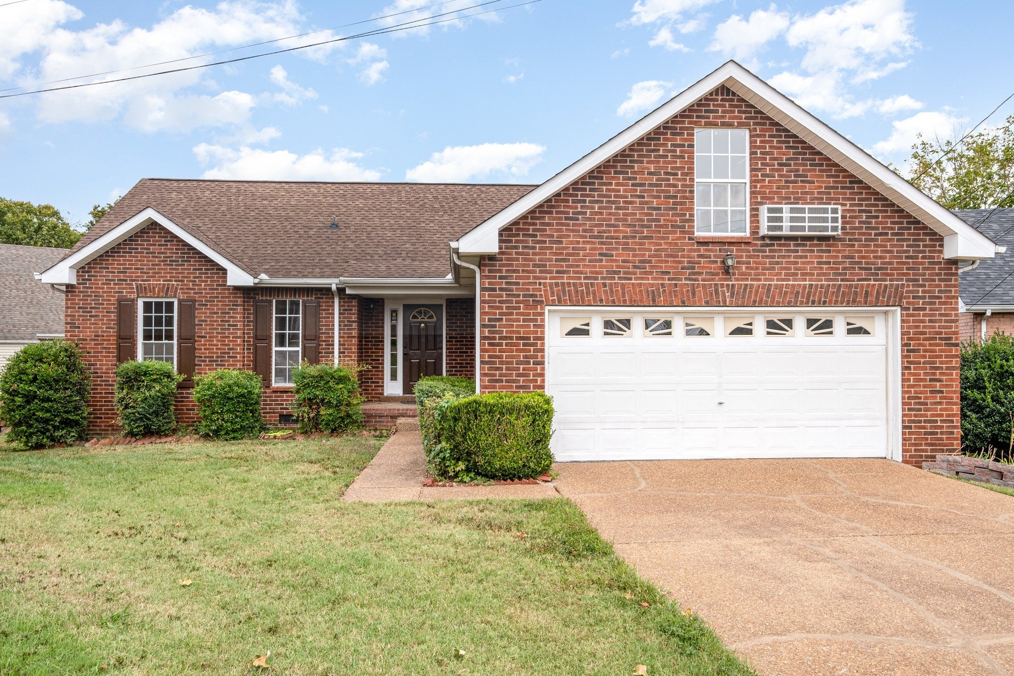 Photo of Listing #3000311