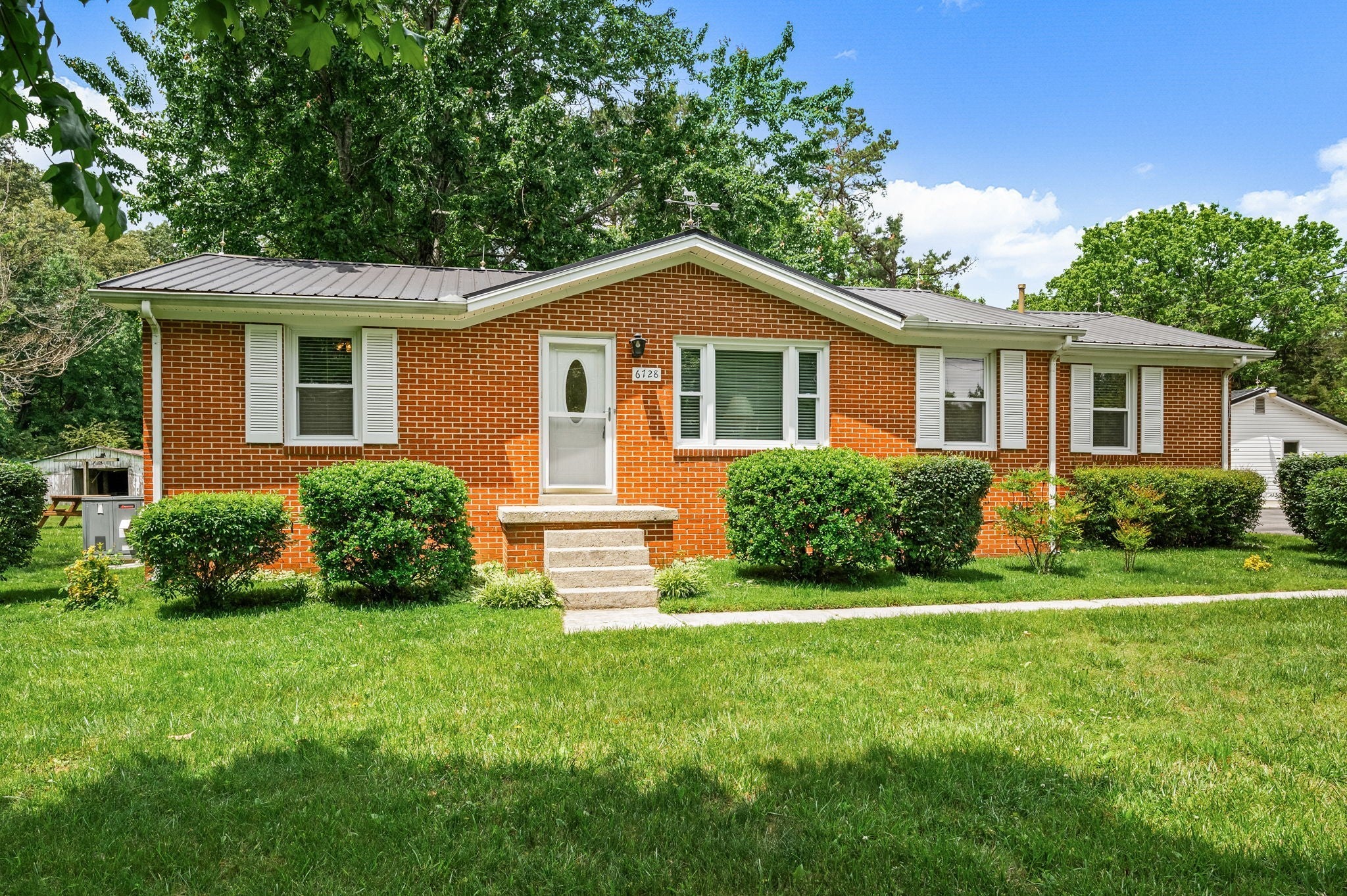 Photo of Listing #3000357