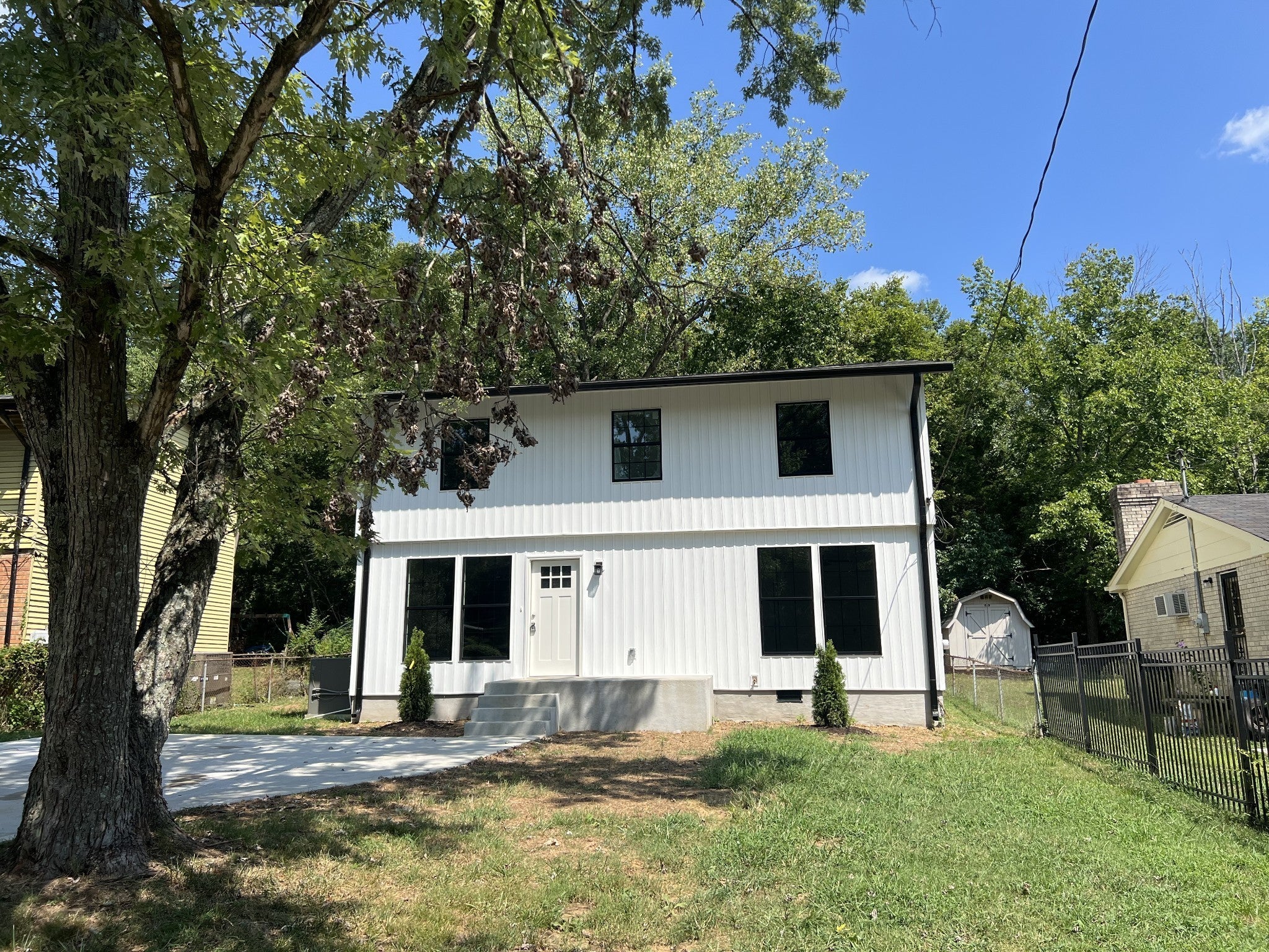 Photo of Listing #3000378