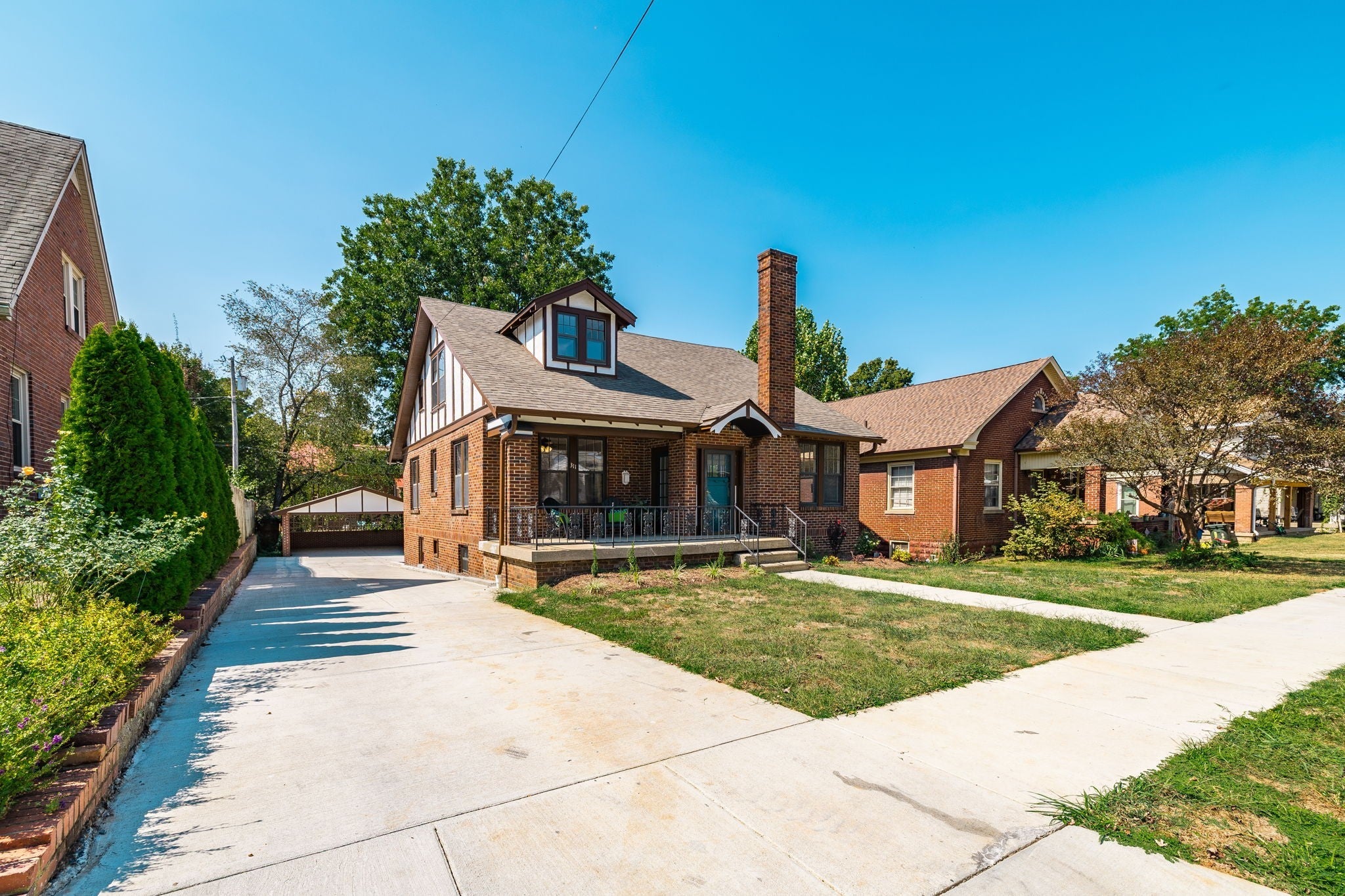 Photo of Listing #3000401