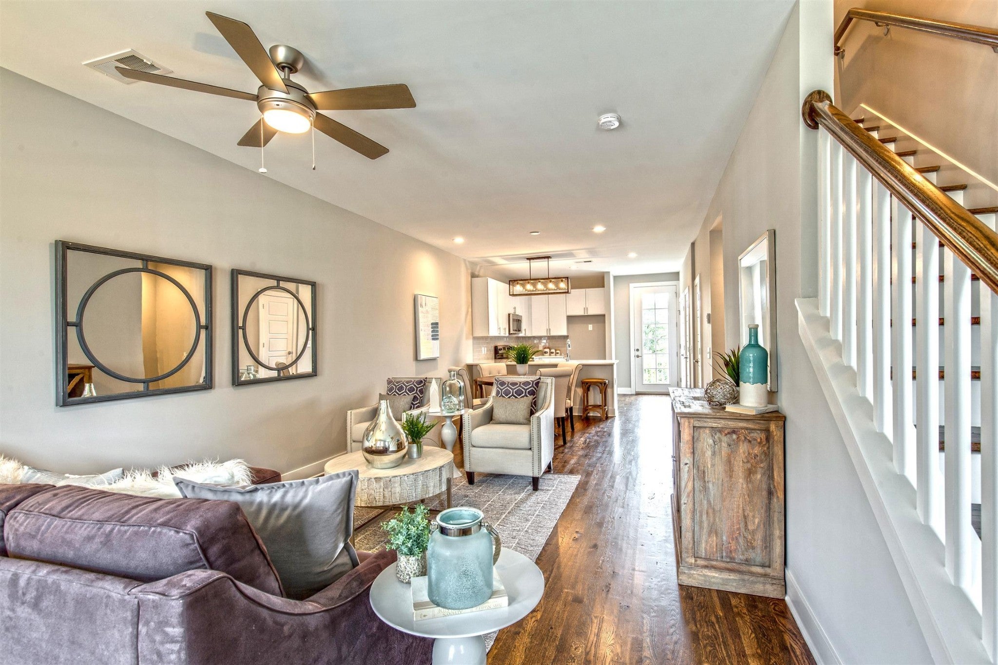 Photo of Listing #3000413