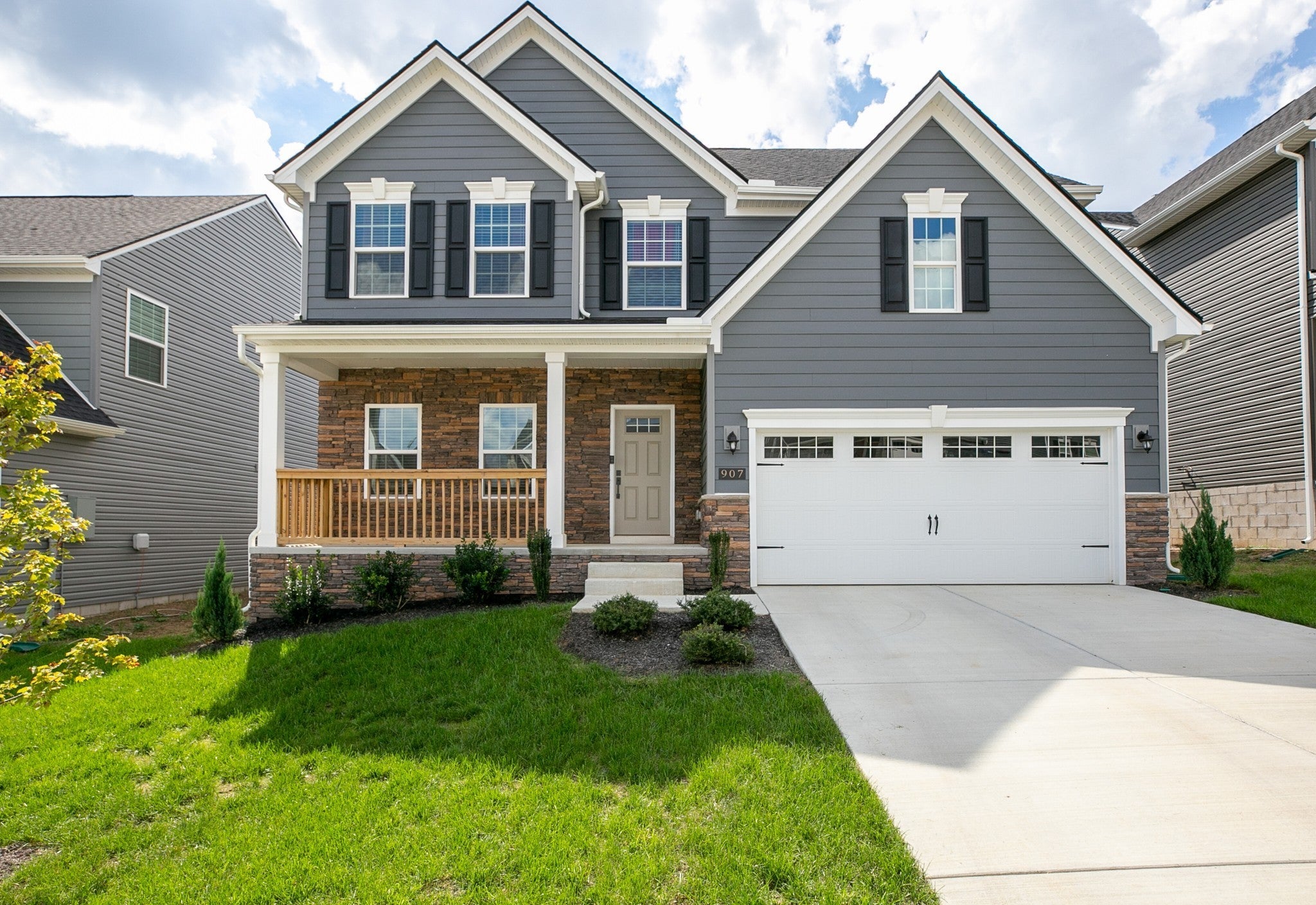 Photo of Listing #3000426