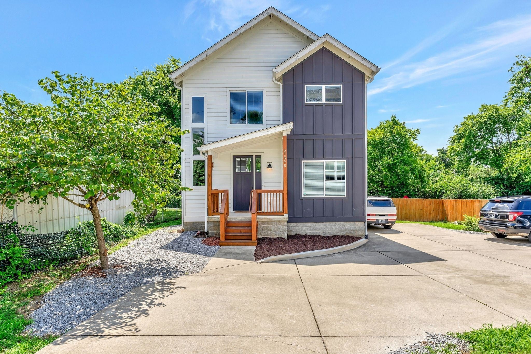 Photo of Listing #3000432