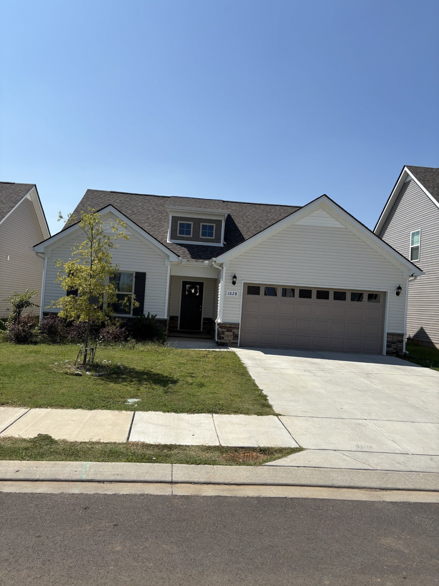 Photo of Listing #3000645