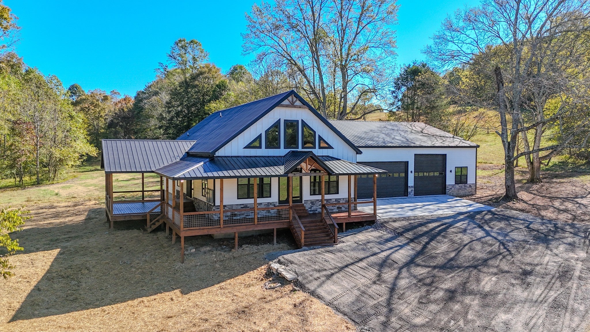 Photo of Listing #3000703