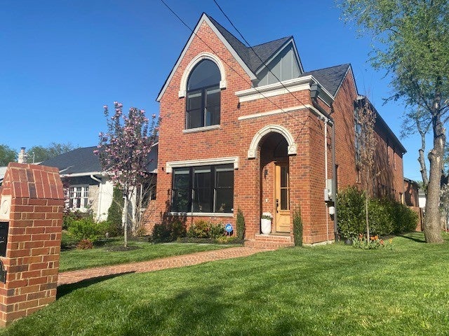 Photo of Listing #3000754