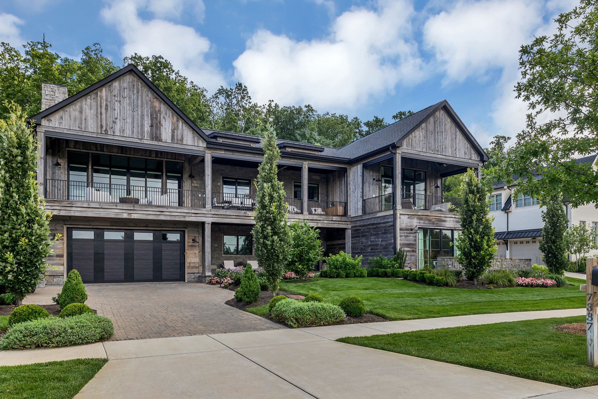 Photo of Listing #3000882