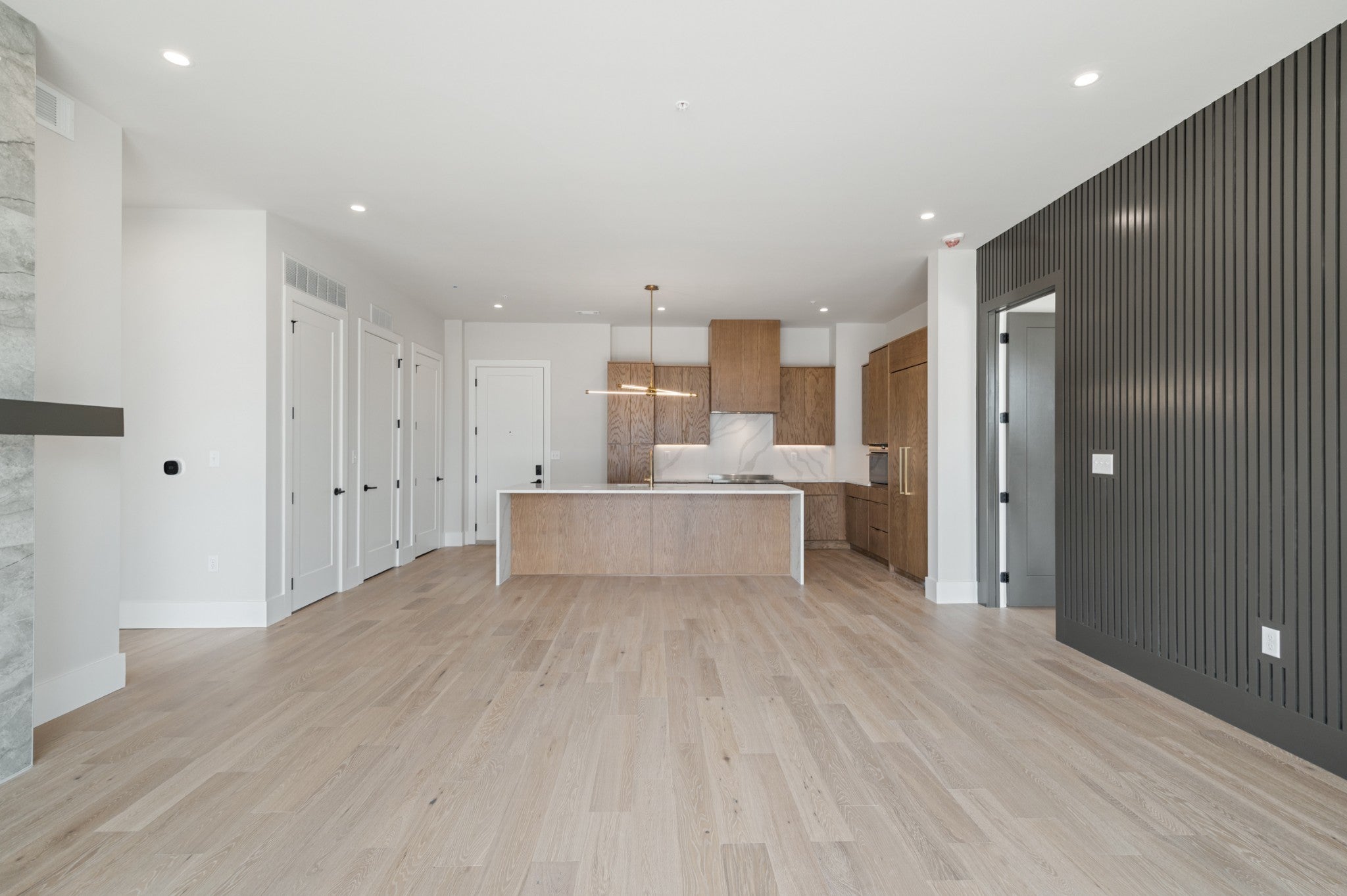 Photo of Listing #3000918