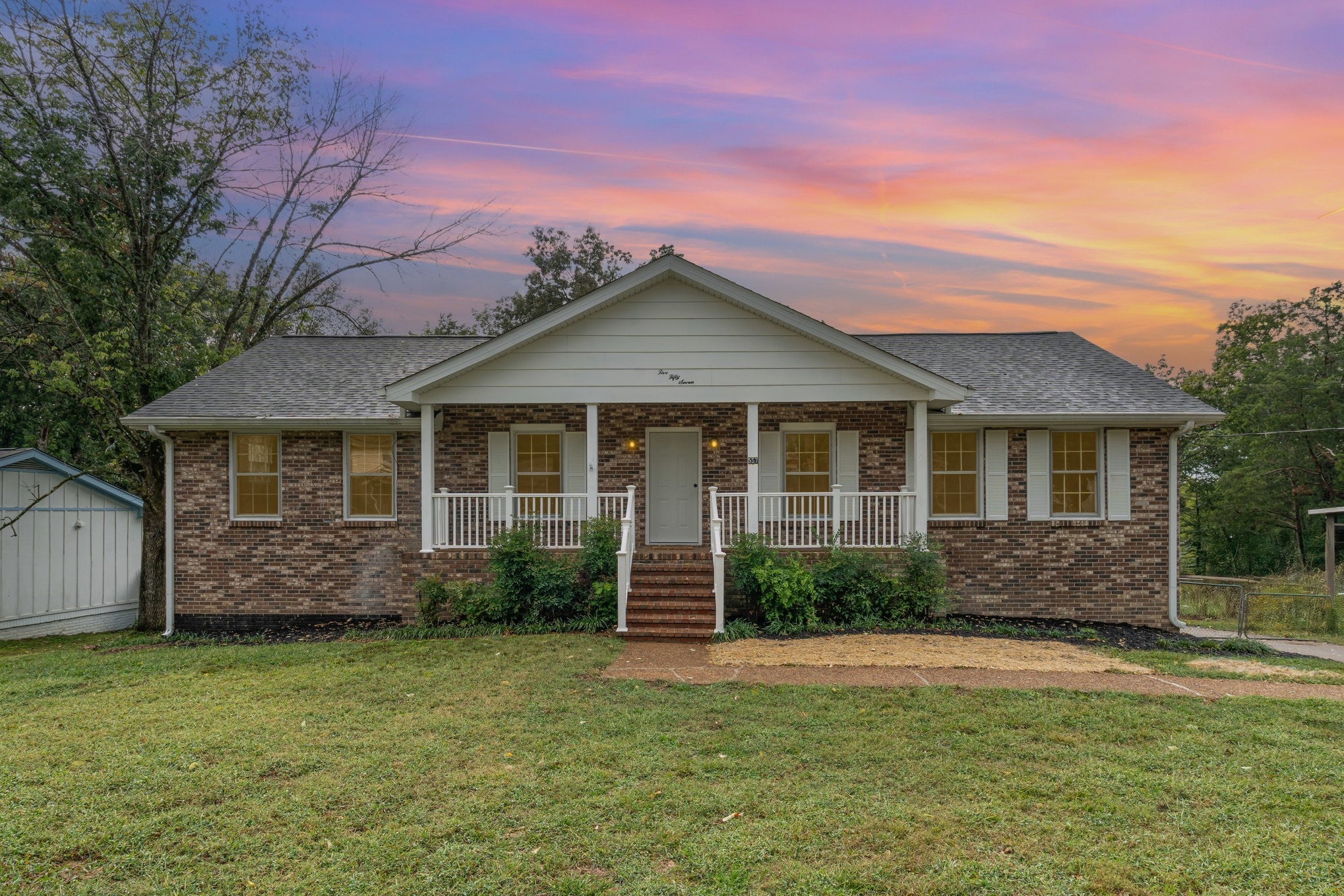 Photo of Listing #3000980