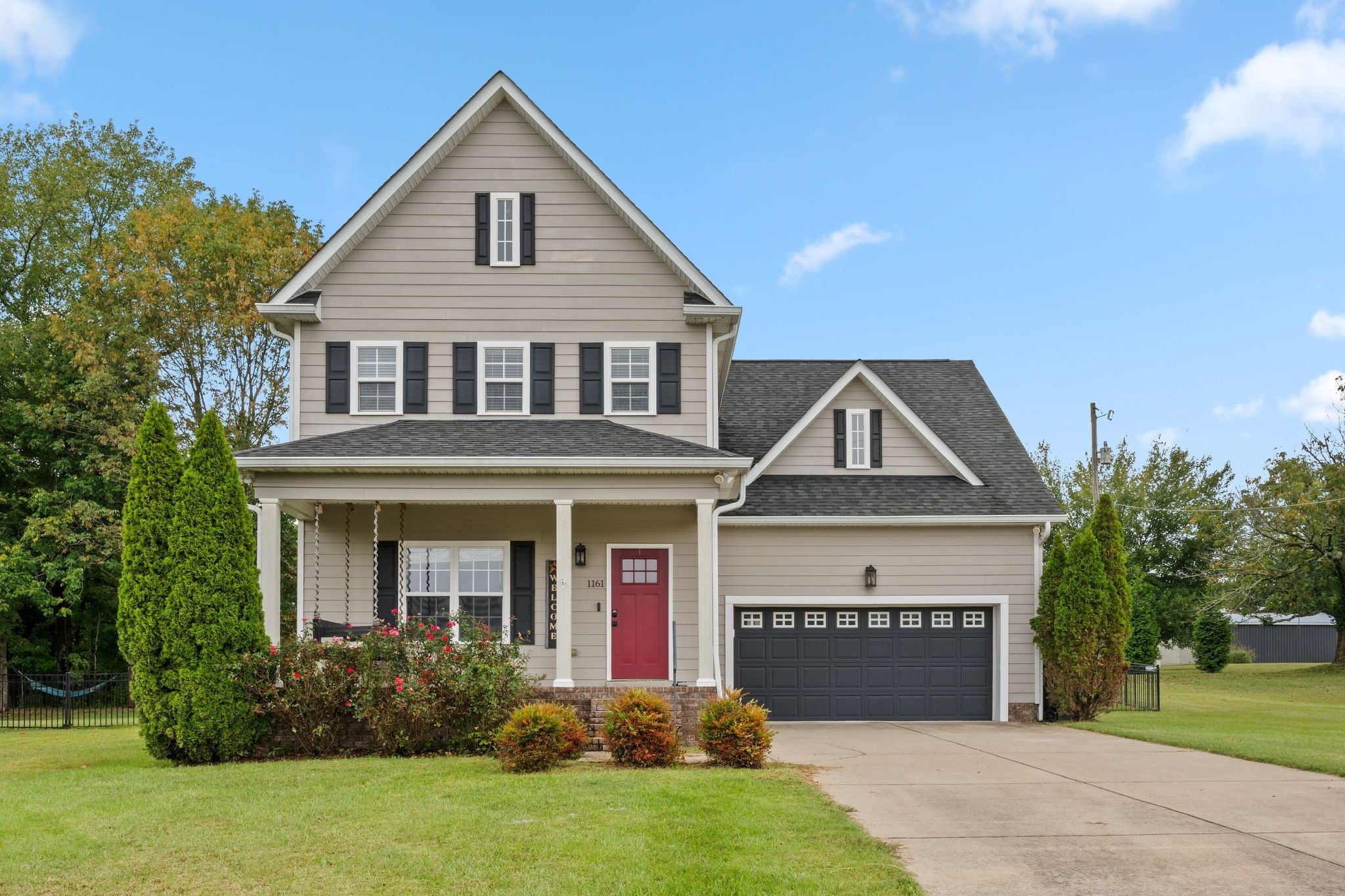 Photo of Listing #3001030