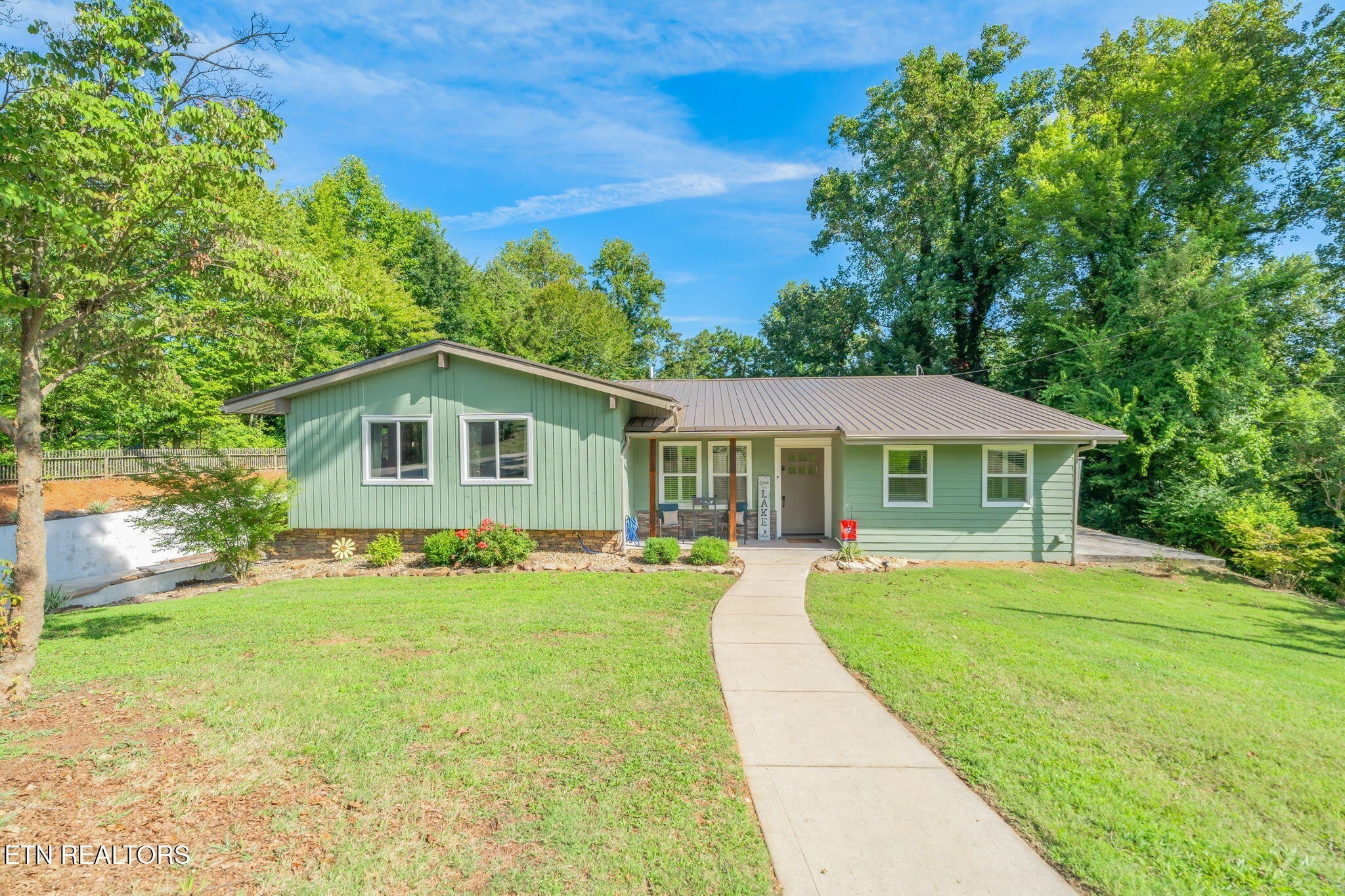 Photo of Listing #3001114