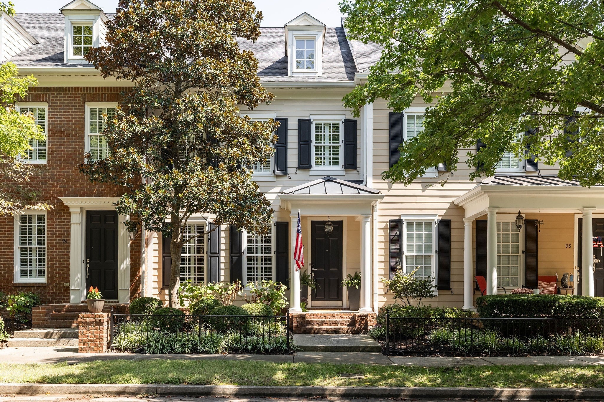 Photo of Listing #3001144