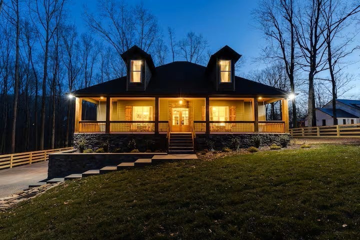 Photo of Listing #3001169