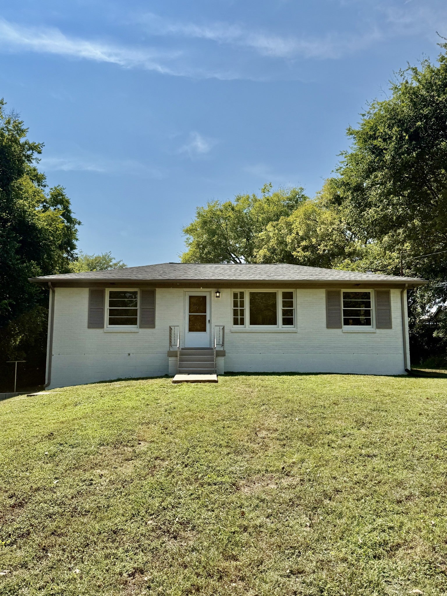 Photo of Listing #3001203