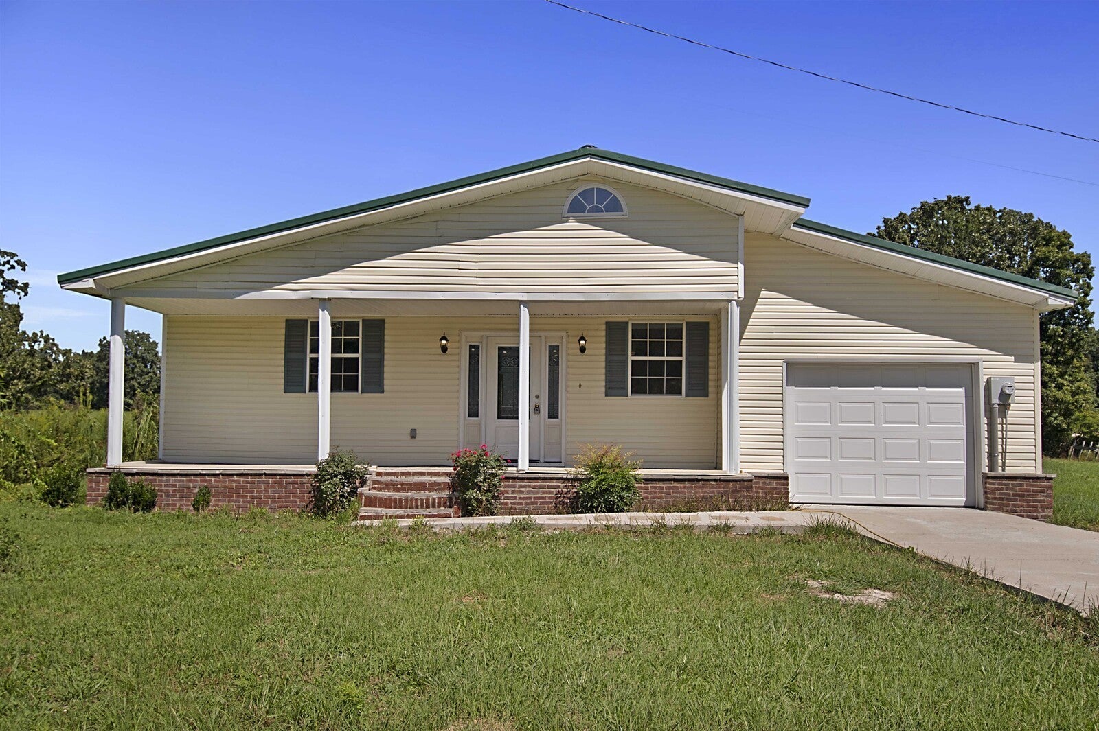 Photo of Listing #3001212