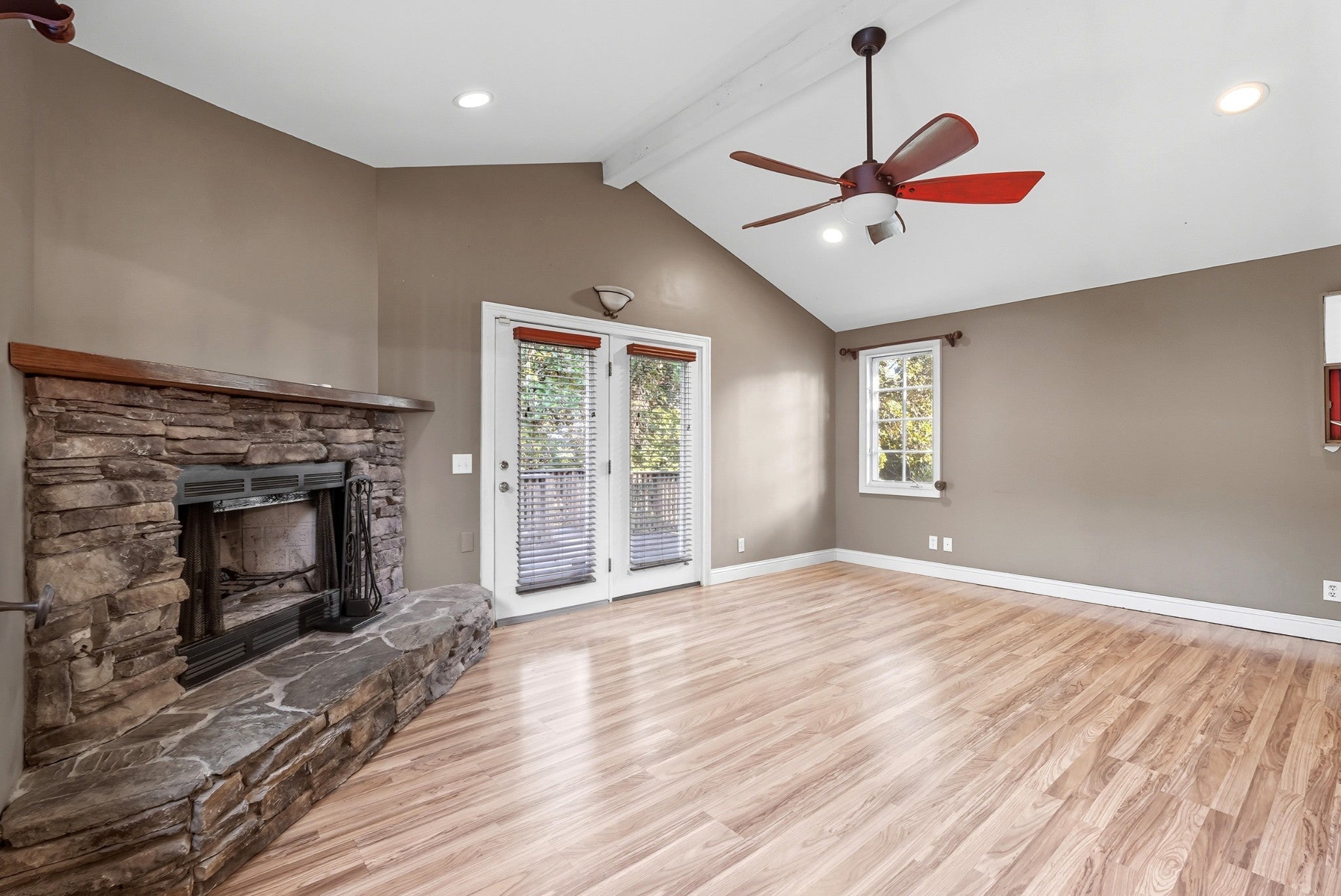 Home for sale in 597 Whispering Hills Dr Nashville, TN