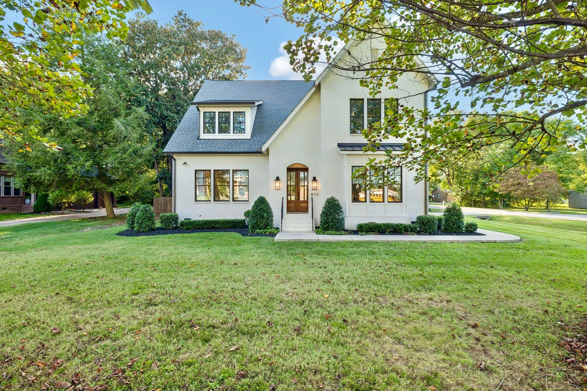 Photo of Listing #3001353