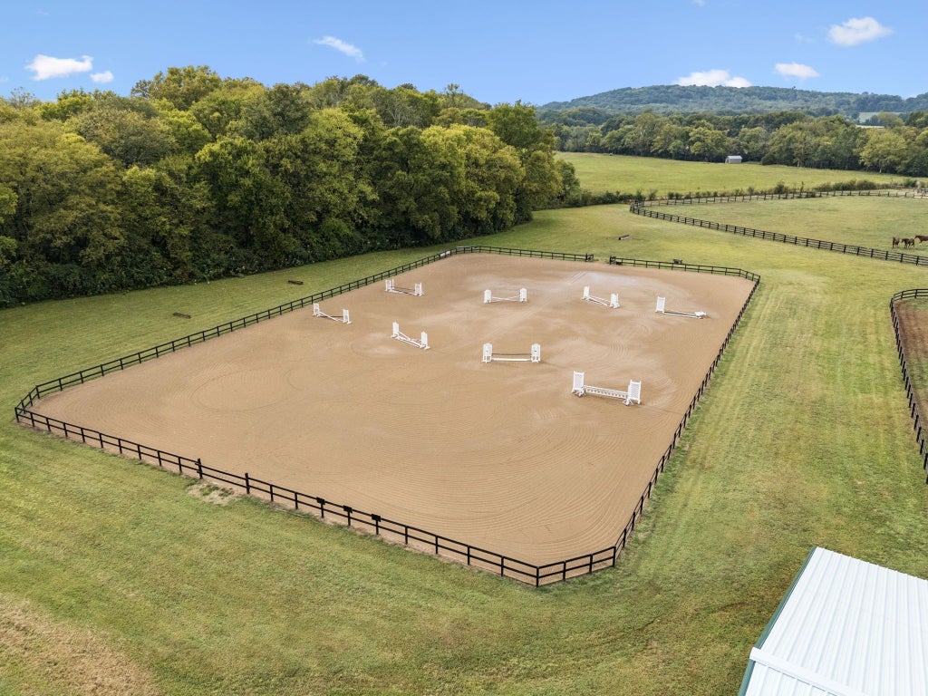 4376 Trousdale Ln, Columbia