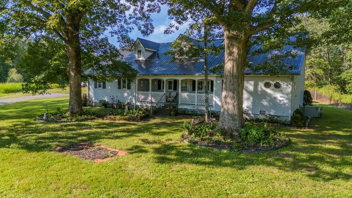 Photo of Listing #3001490