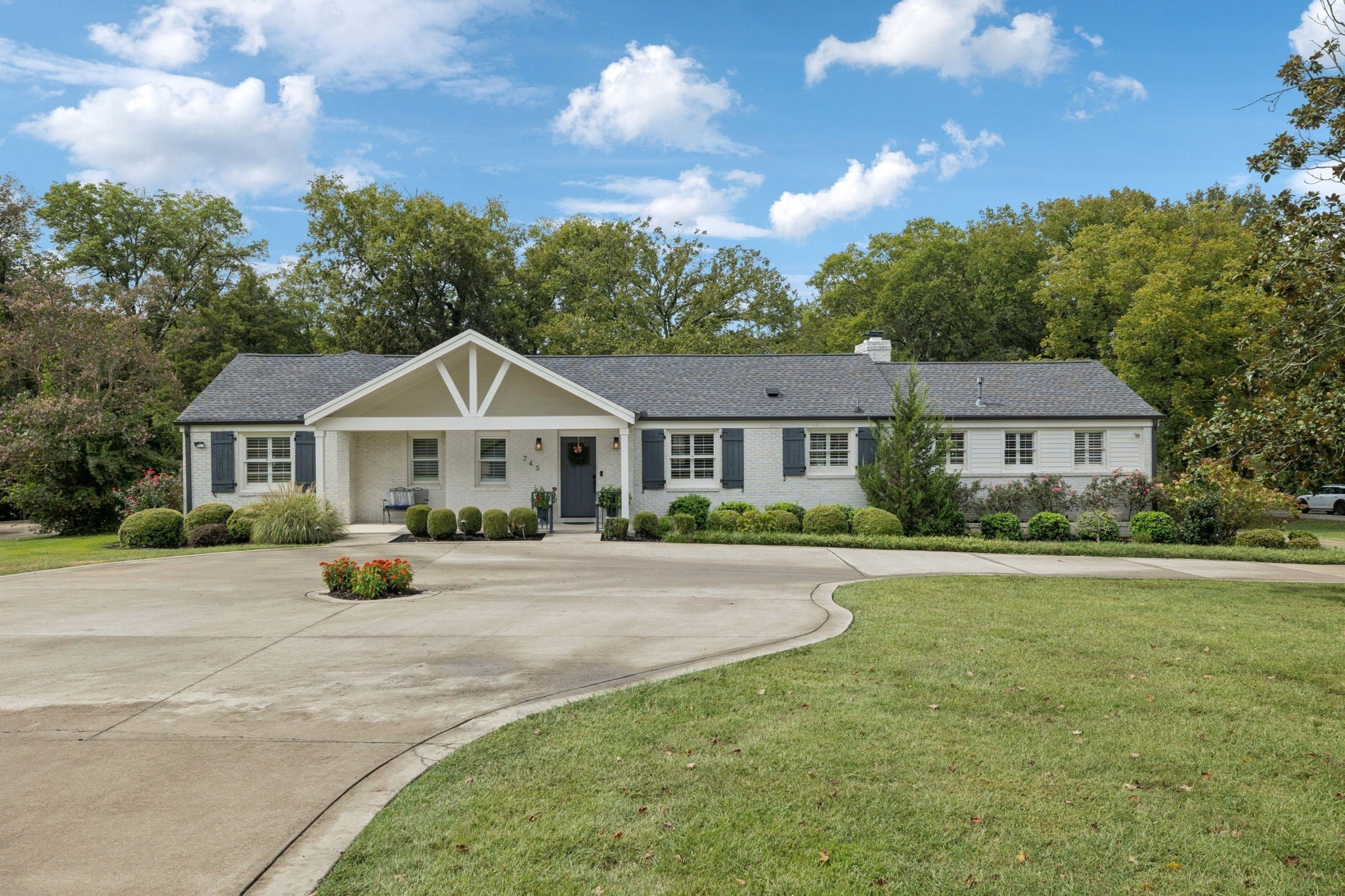 Photo of Listing #3001495