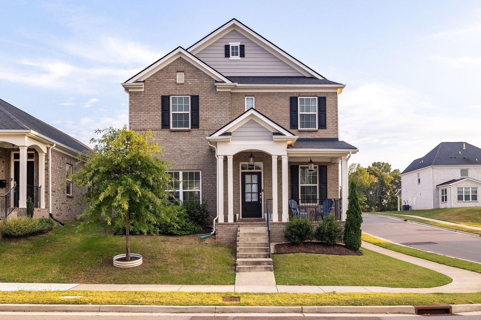 Photo of Listing #3001615