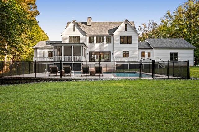 2617 Sailview Way, Hermitage