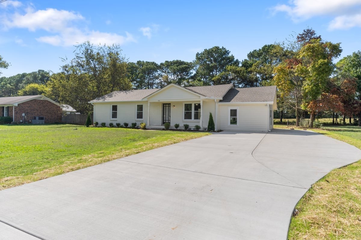 Photo of Listing #3002157