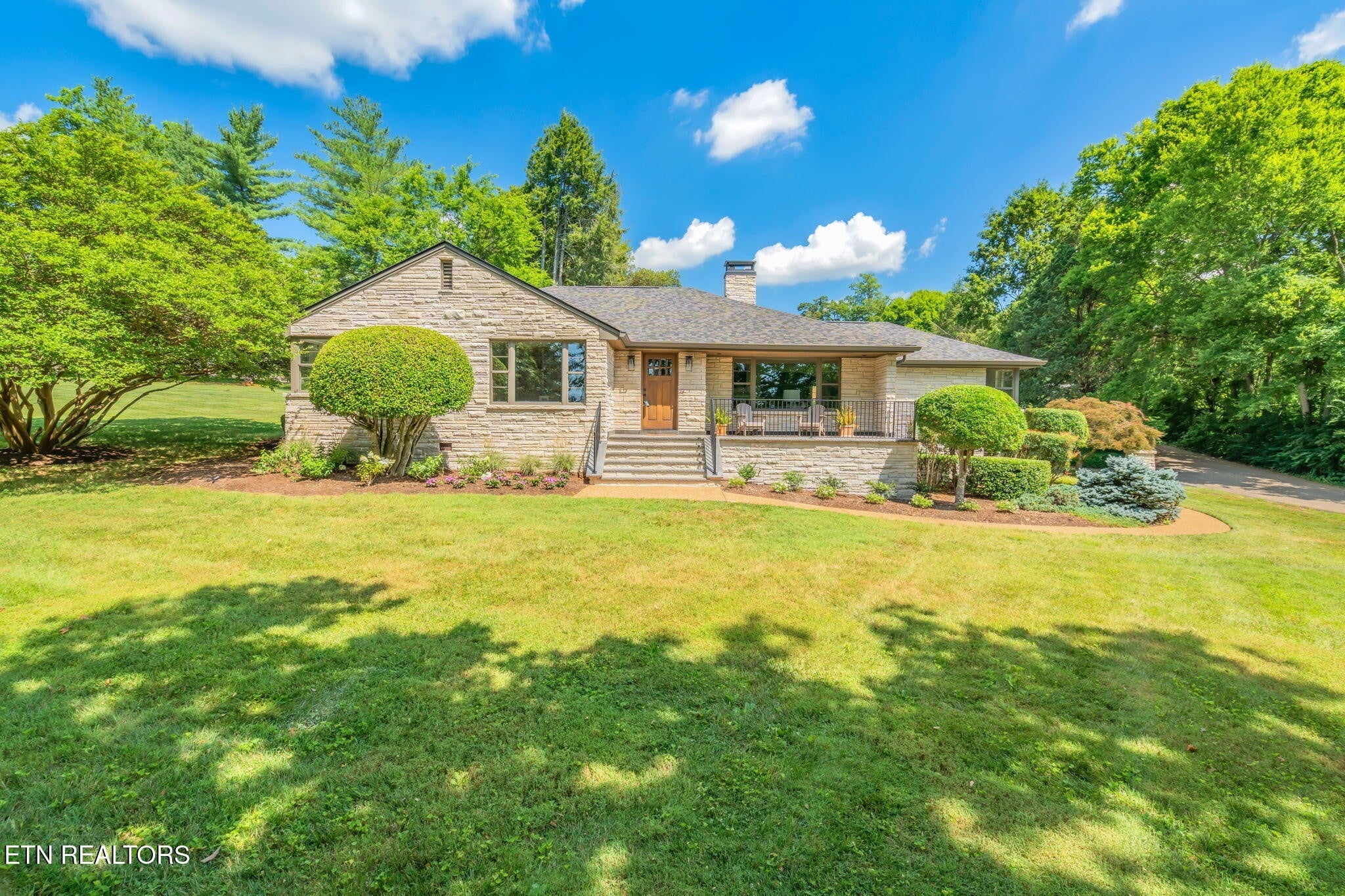 Photo of Listing #3002185